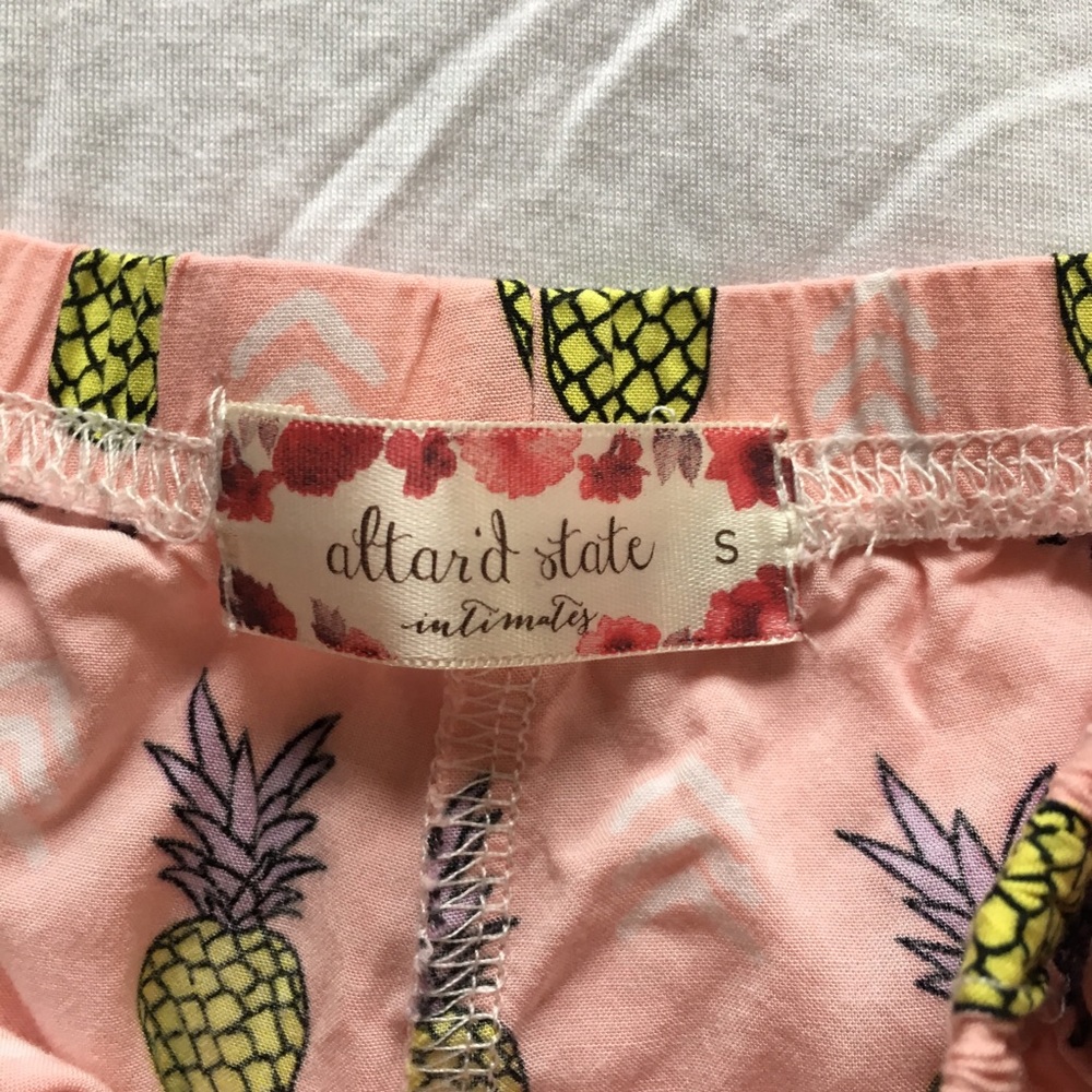 Altar’d State Two Piece Intimates Set - Picture 4 of 6